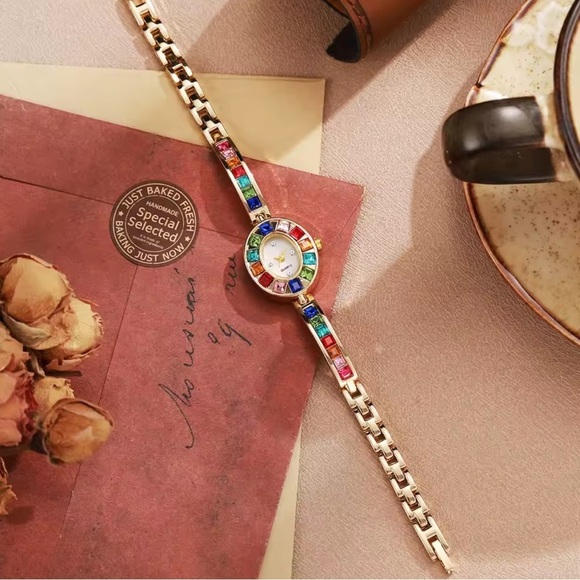 Vintage Gold Multicolor Quartz Watch main image 10